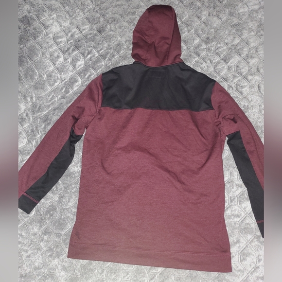 The Foundry Supply Co. Maroon Hoodie - Size 2XL - Cozy - Picture 6 of 7